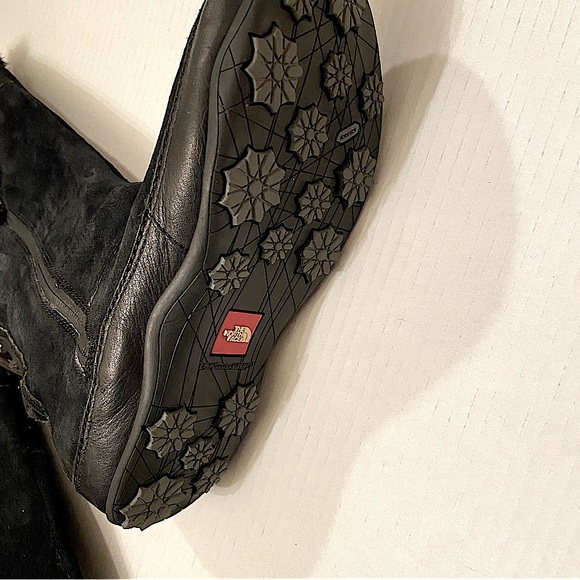 The North Face Women’s Janey Black Preowned Waterproof Winter Boots Size 7.5 - Picture 2 of 8